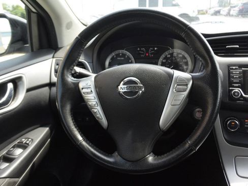 Used 2015 Nissan Sentra SV w/ Style Package image 16