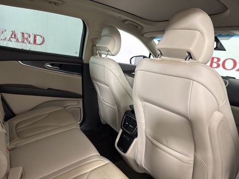 Used 2017 Lincoln MKX Reserve image 20