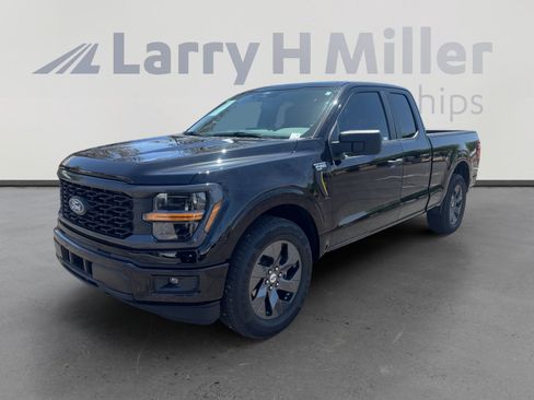Used 2025 Ford F150 STX w/ Equipment Group 200A RWD image 1