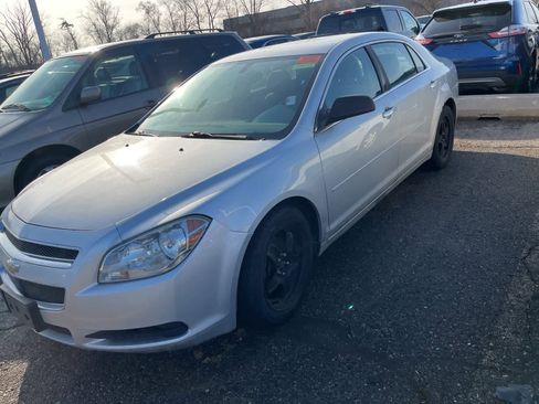 Used 2012 Chevrolet Malibu LS w/ LS Uplevel Package image 5