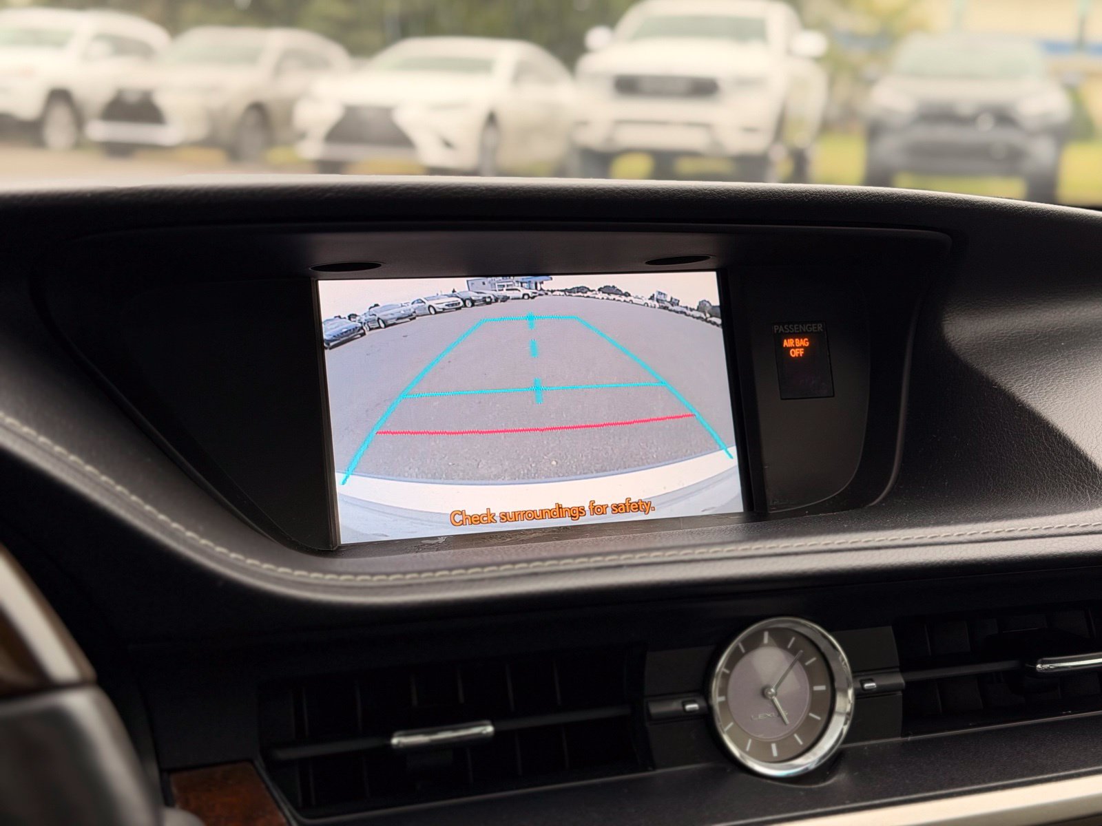 Used 2014 Lexus ES 350 w/ Luxury Package FWD image 38