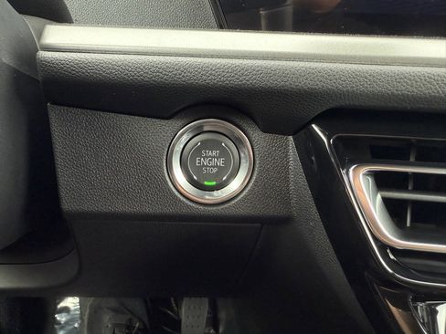 New 2026 Chevrolet Traverse LT w/ Driver Confidence Package image 19