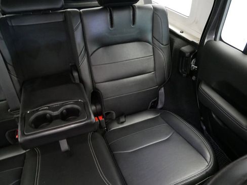 Certified 2022 Jeep Wrangler Unlimited Sahara w/ Cold Weather Group image 22