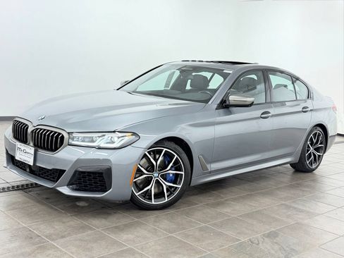 Used 2023 BMW M550i xDrive AWD/4WD image 1