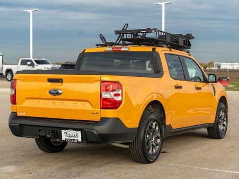 Used 2022 Ford Maverick XLT w/ Equipment Group 300A Standard image 11