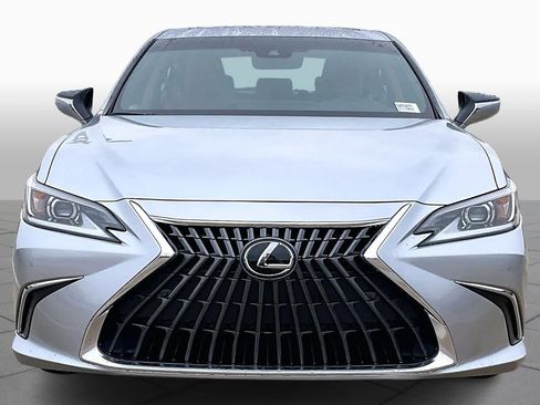 New 2025 Lexus ES 350 image 2