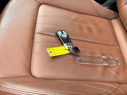 Used 2021 Audi Q5 Premium w/ Convenience Package image 14