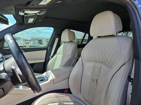 Used 2022 BMW X6 M50i w/ Executive Package image 16