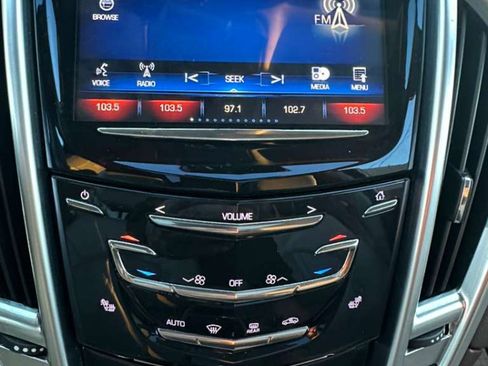 Used 2015 Cadillac SRX Luxury w/ Driver Awareness Package image 29