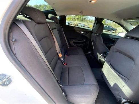 Used 2023 Chevrolet Malibu LT image 27