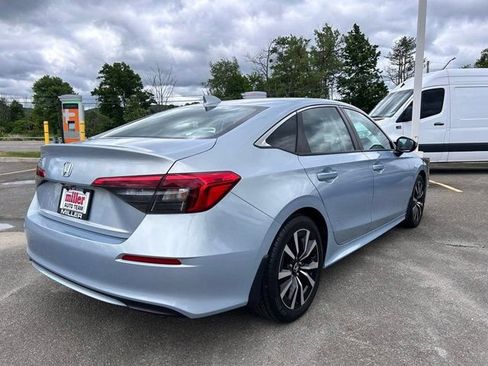Used 2022 Honda Civic EX image 4