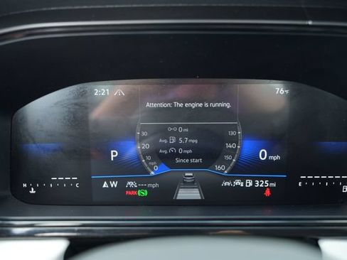 Used 2025 Volkswagen Taos S AWD/4WD image 30
