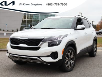Used 2022 Kia Seltos EX