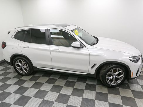 Used 2023 BMW X3 xDrive30i w/ Premium Package image 5