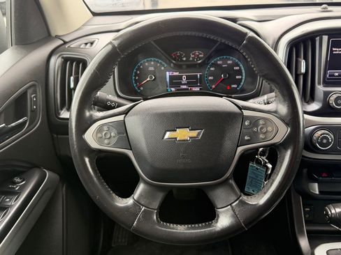 Used 2016 Chevrolet Colorado LT w/ LT Convenience Package image 14
