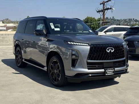 New 2026 INFINITI QX80 4WD image 2