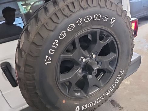 Used 2022 Jeep Wrangler Unlimited Sport AWD/4WD image 13