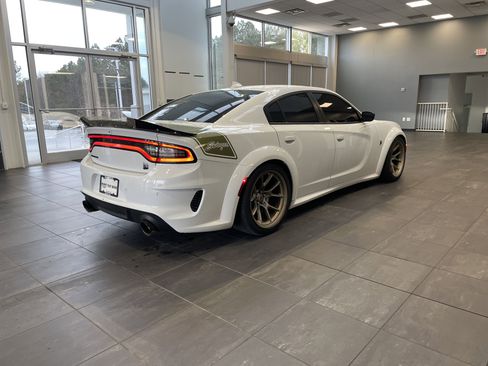 Used 2023 Dodge Charger Scat Pack RWD image 15