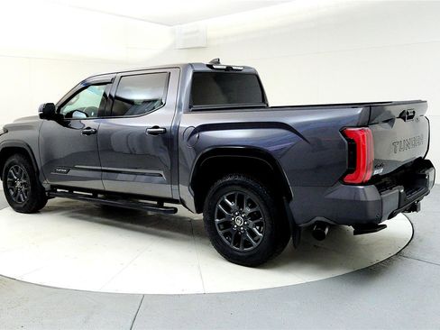 Used 2022 Toyota Tundra Platinum image 4