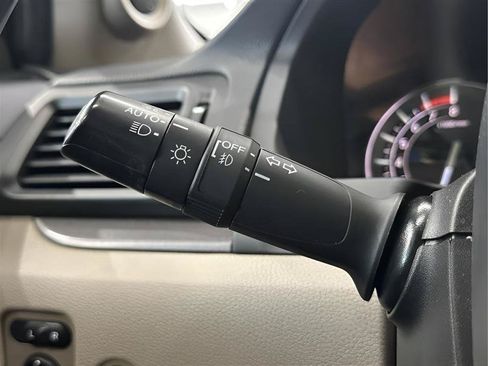Used 2018 Honda Pilot EX-L image 13
