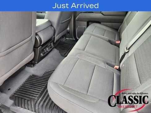 Used 2024 Chevrolet Silverado 1500 LT w/ Convenience Package II image 38