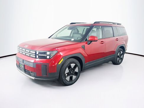 Used 2025 Hyundai Santa Fe SEL FWD image 3
