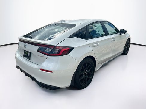 Used 2025 Honda Civic Sport image 9