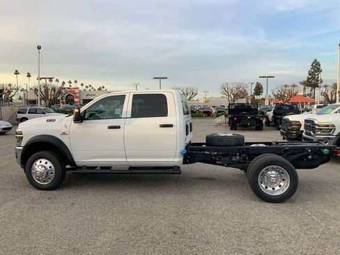 New 2026 RAM 5500 Tradesman w/ Chrome Appearance Group RWD image 8