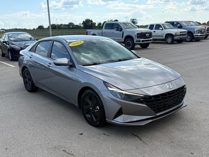 Used 2023 Hyundai Elantra SEL