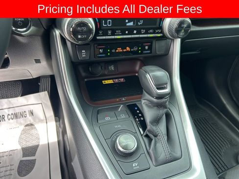 Used 2024 Toyota RAV4 Limited w/ Advanced Technology Package AWD/4WD image 11
