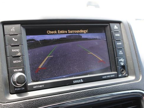 Used 2019 Dodge Grand Caravan GT FWD image 16