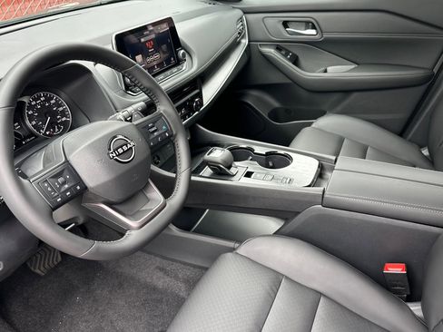 New 2026 Nissan Rogue Dark Armor image 10