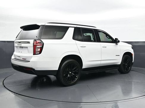 Used 2021 Chevrolet Tahoe RST w/ Luxury Package AWD/4WD image 2