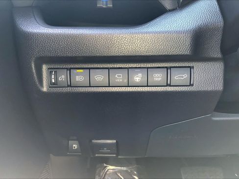 Certified 2025 Toyota RAV4 XSE w/ Advanced Technology Package AWD/4WD image 35