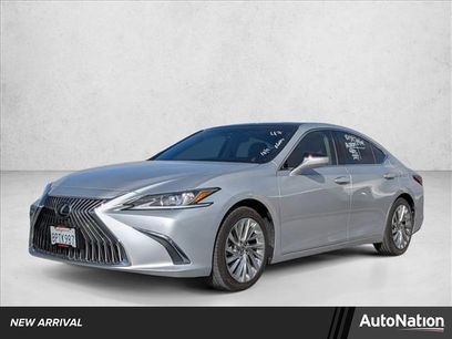 Used 2020 Lexus ES 350 w/ Luxury Package