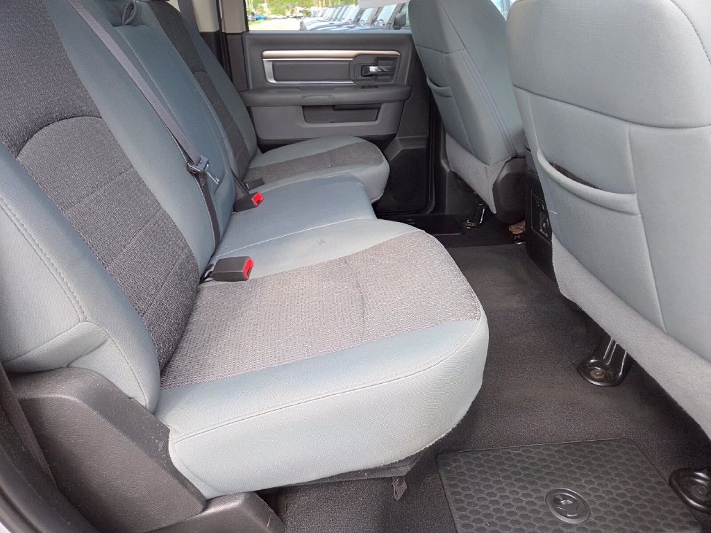 Used 2019 RAM 1500 Big Horn RWD image 18