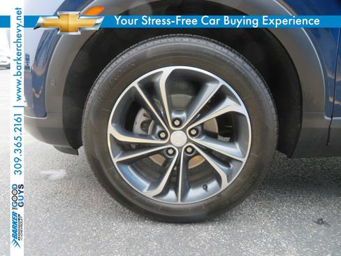 Used 2023 Buick Encore GX Essence w/ Advanced Technology Package image 12