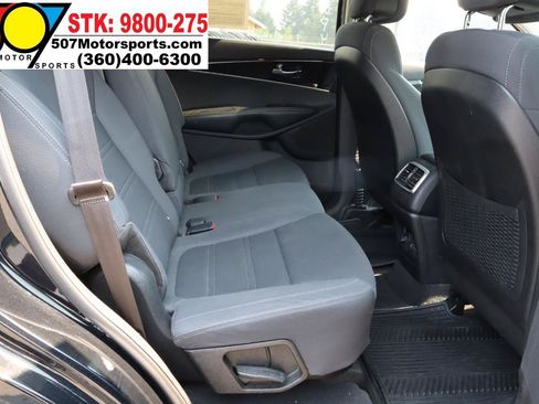 Used 2016 Kia Sorento AWD w/ LX Convenience Package image 14