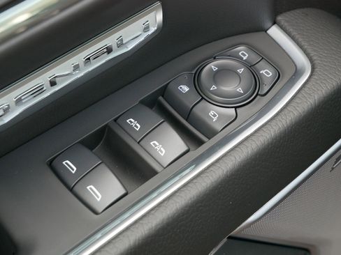 Used 2024 GMC Sierra 1500 Denali w/ Denali Reserve Package image 17