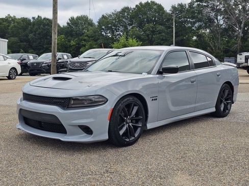 Used 2022 Dodge Charger R/T w/ Plus Group RWD image 1