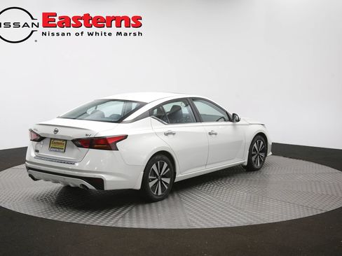 Used 2022 Nissan Altima 2.5 SV w/ SV Premium Package FWD image 40