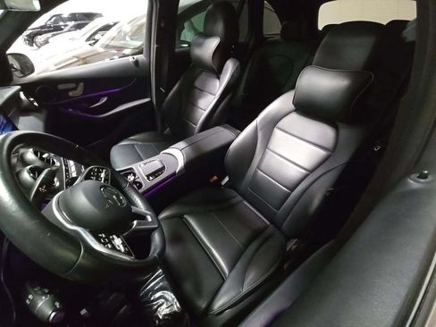 Used 2022 Mercedes-Benz GLC 300 image 6