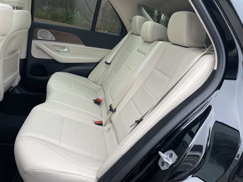 New 2026 Mercedes-Benz GLE 450e GLE 450e 4MATIC SUV image 36