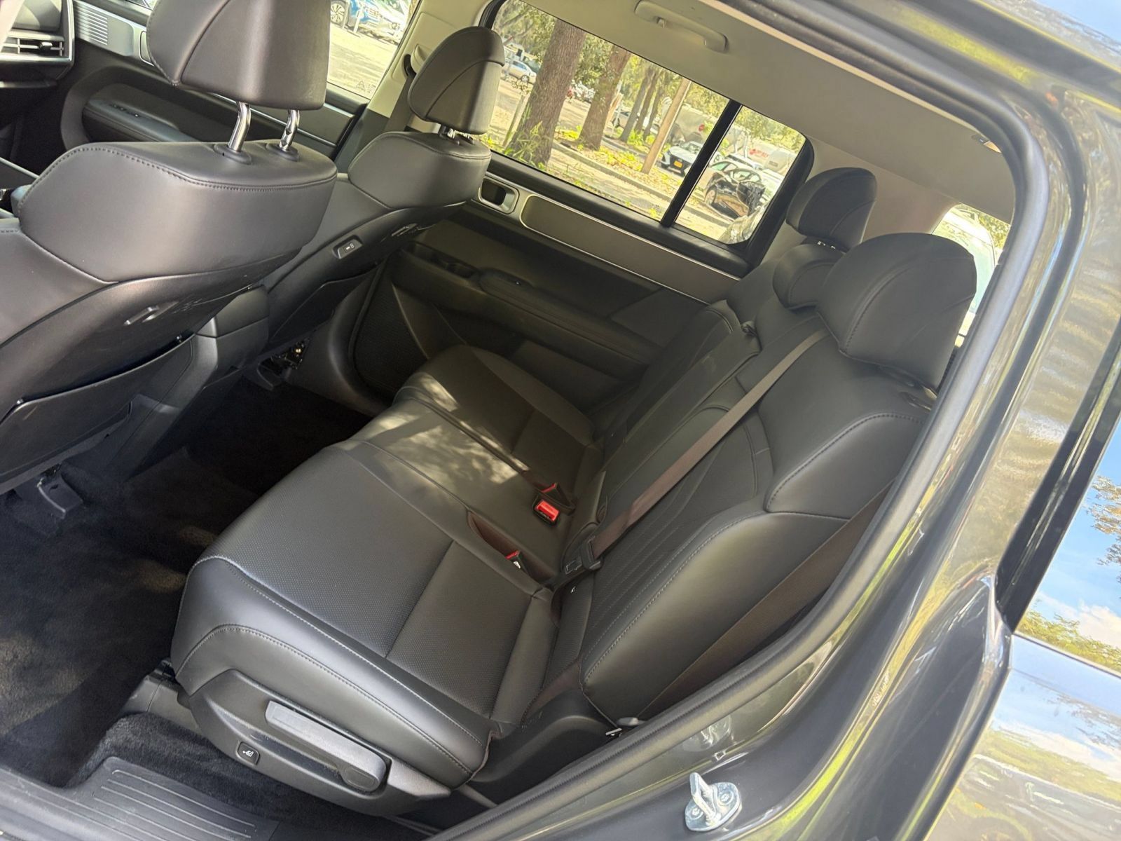 Used 2026 Hyundai Santa Fe SEL AWD/4WD image 27
