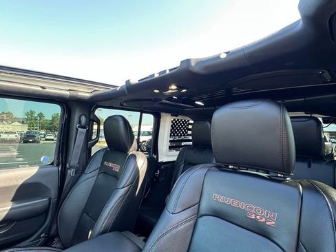 Used 2021 Jeep Wrangler Unlimited Rubicon w/ Trailer Tow Package image 26