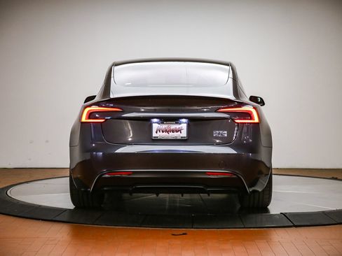 Used 2024 Tesla Model 3 Performance AWD/4WD image 3