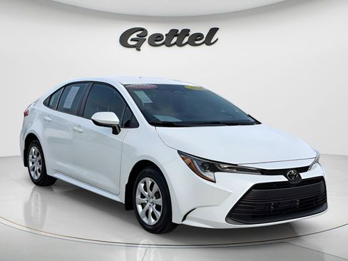 Certified 2026 Toyota Corolla LE image 2