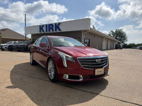 Used 2019 Cadillac XTS Luxury FWD image 7