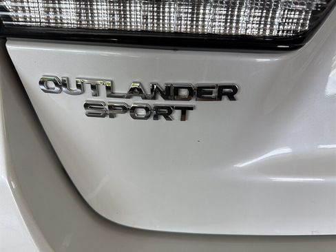 Used 2021 Mitsubishi Outlander Sport SE AWD/4WD image 27