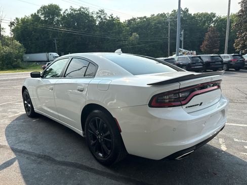Used 2023 Dodge Charger SXT w/ Blacktop Package AWD/4WD image 6